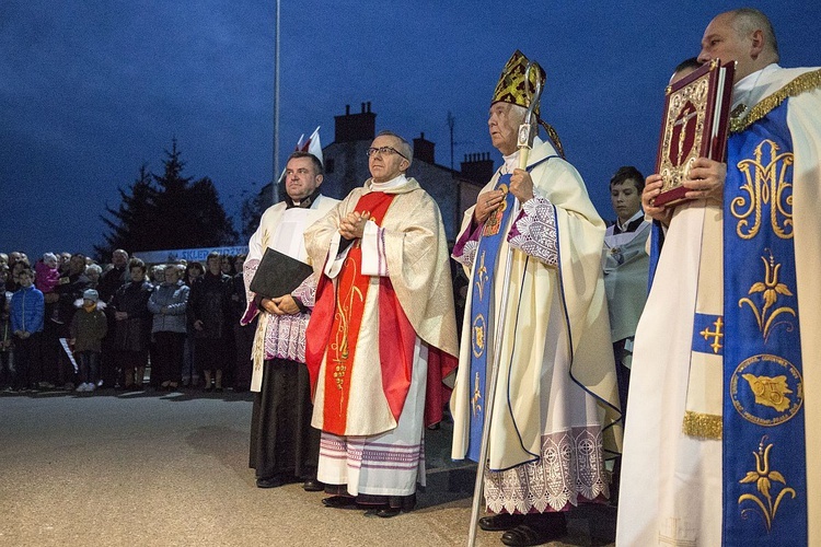 Maryjo, spraw żeby wszystko było... Dobre