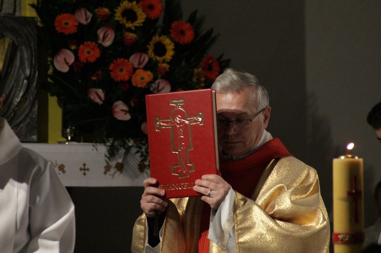 Wprowadzenia relikwii św. Franciszka z Asyżu