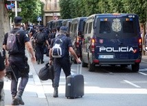 Hiszpania: Rząd wysłał dodatkowe siły zbrojne do Katalonii