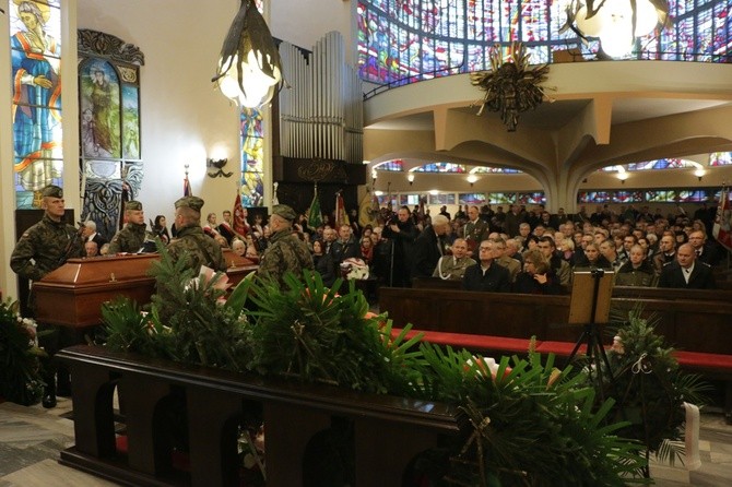 Pogrzeb płk. Zbigniewa Lazarowicza ps. "Bratek"