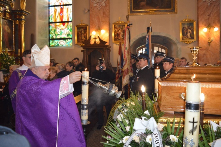 Pożegnanie ks. Franciszka Trutego 