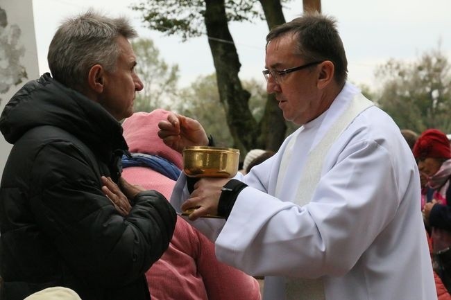 Różaniec do granic w Świerżach