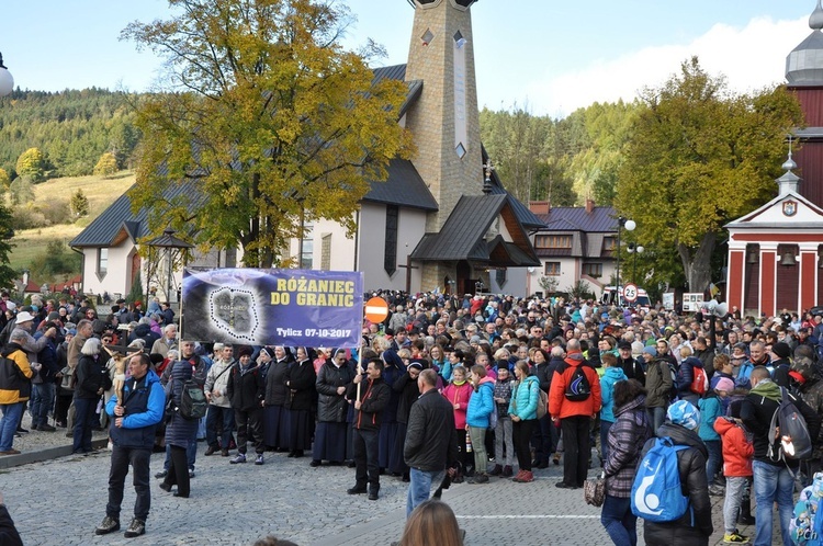 Tylicz i Muszynka - Różaniec do Granic