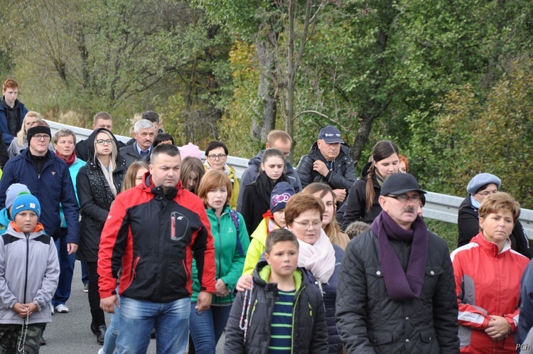 Tylicz i Muszynka - Różaniec do Granic