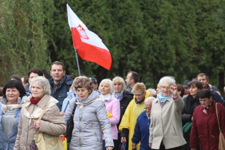 Różaniec do Granic - w Zebrzydowicach