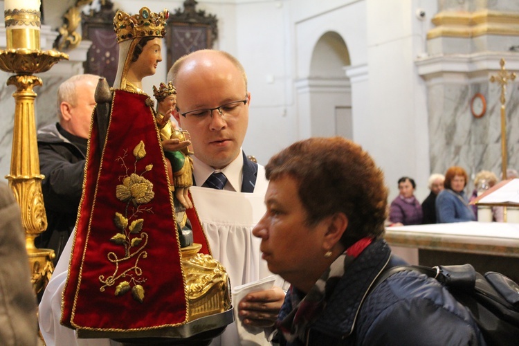 Pielgrzymka, różaniec i córka świętej