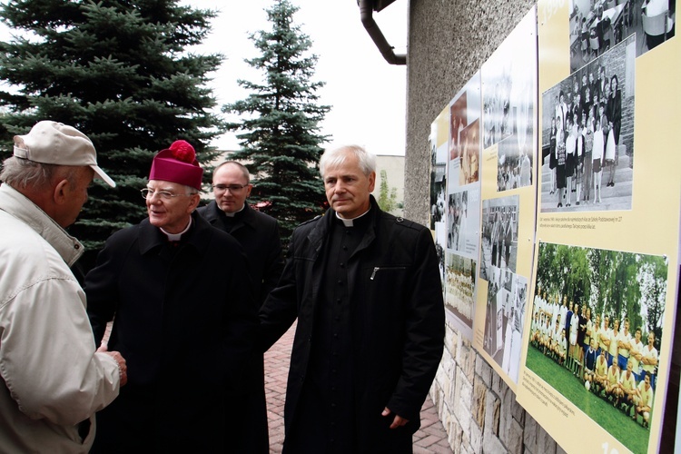 25 lat parafii MB Różańcowej w Krakowie-Piaskach Nowych