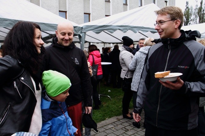 25 lat parafii MB Różańcowej w Krakowie-Piaskach Nowych