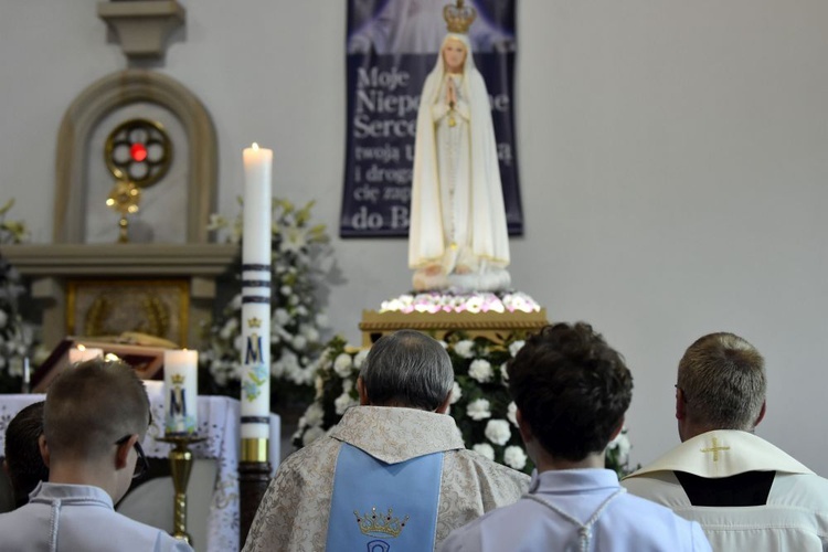 Ostatnia procesja fatimska z parafii pw. św. Andrzeja Boboli