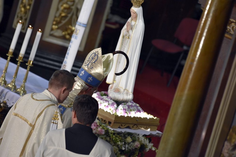 Msza św. na zakończenie peregrynacji figury Matki Bożej Fatimskiej