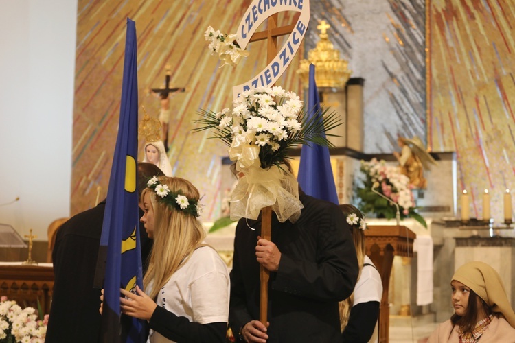 Różańcowa procesja fatimska w Czechowicach-Dziedzicach