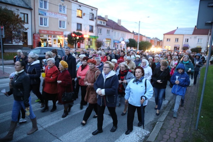 Wieczór fatimski w Staszowie 