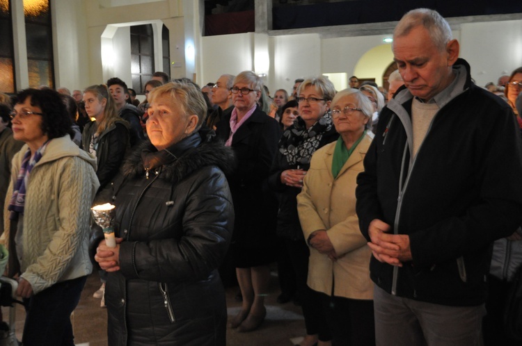 Figura Pani Fatimskiej w nowym kościele w Płocku