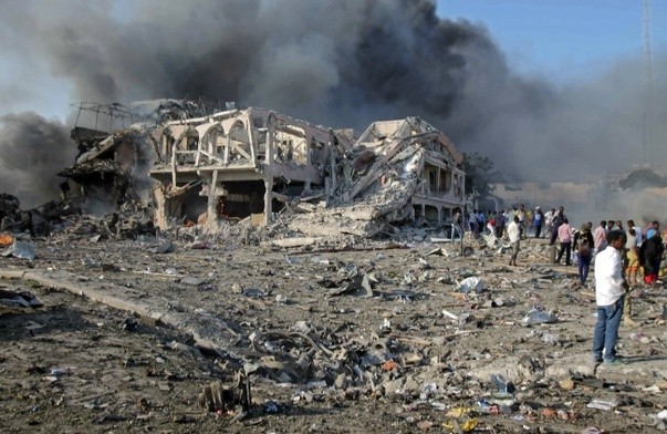 Już ponad 300 zabitych w zamachach w Mogadiszu