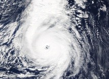 Irlandia: Ofiary śmiertelne podczas huraganu Ophelia