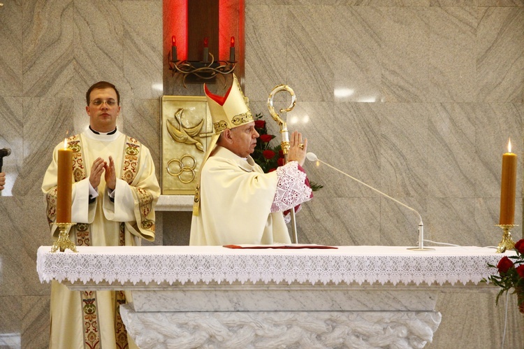 Poświęcenie kościoła w Kośmidrach