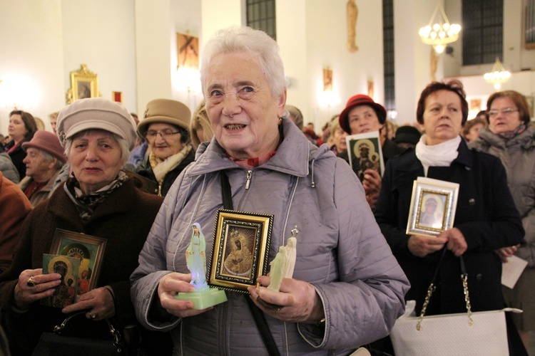 Mińska parafia św. Antoniego z Padwy pożegnała ikonę 