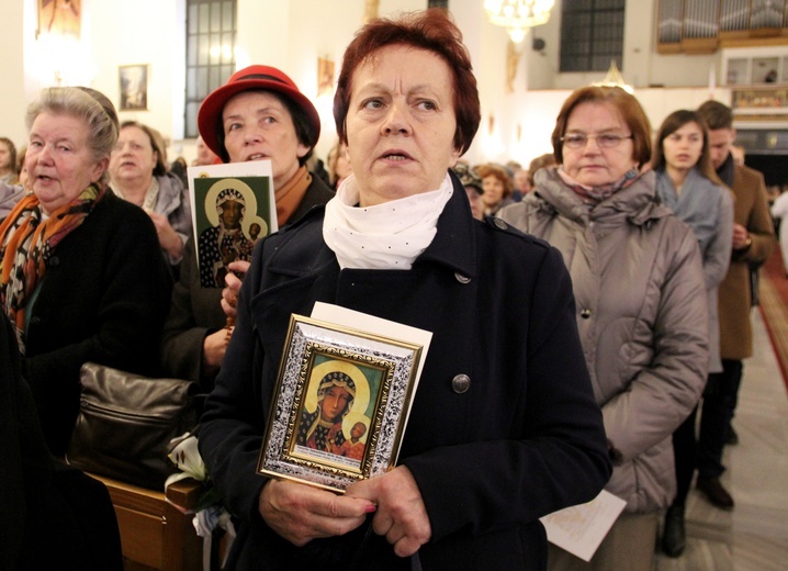 Mińska parafia św. Antoniego z Padwy pożegnała ikonę 