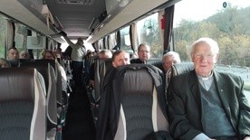 Pielgrzymi z diecezji autobusem jadą do Pragi, skąd samolotem wylecą do Fatimy.