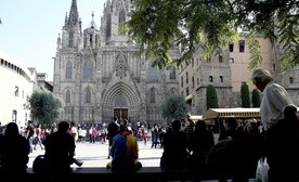 Hiszpania: Biskupi o ogłoszeniu Republiki Katalonii
