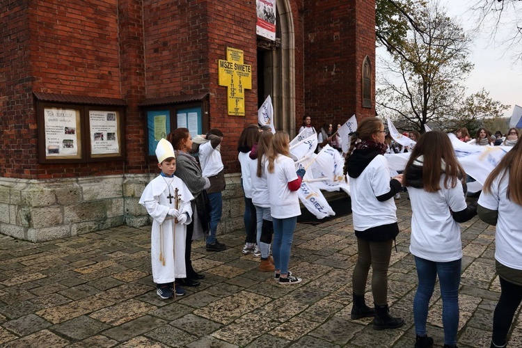 IV Libiąski Orszak Świętych "Holy Wins"