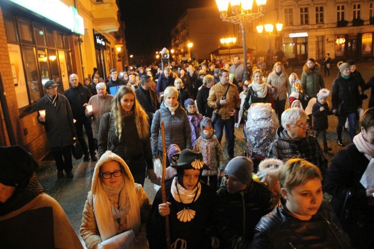 ​"Marsz świętych ze Świętymi" w Świebodzinie