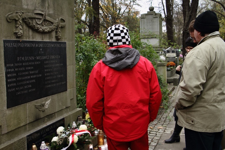 1 listopada 2017 r. na cmentarzu Rakowickim