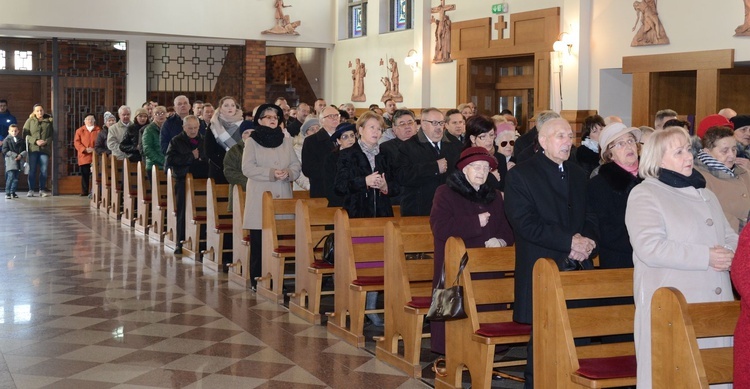 Relikwie bł. ks. Jerzego Popiełuszki w Mławie