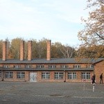 32. Droga Krzyżowa za zmarłych - w byłym KL Auschwitz-Birkenau - 2017