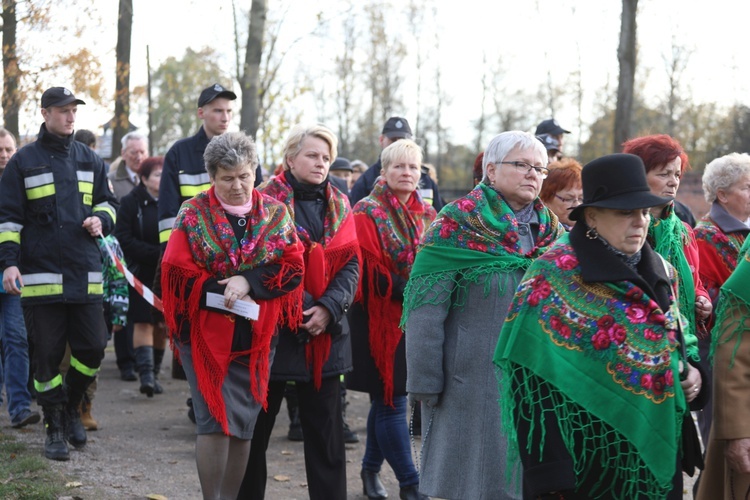 32. Droga Krzyżowa za zmarłych - w byłym KL Auschwitz-Birkenau - 2017