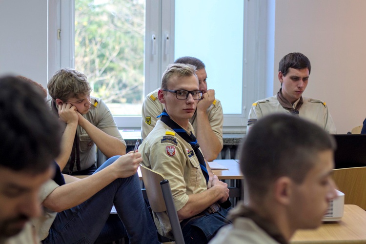 Wataha, czyli jak prowadzić gromadę małych skautów