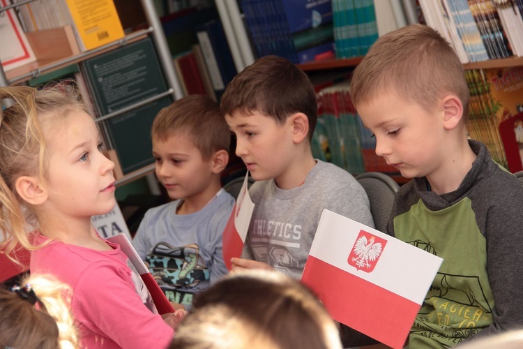 Lekcja historyczna w SP w Postominie