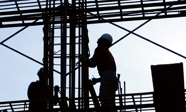 Wielu Ukraińców pracuje w Polsce w budownictwie.