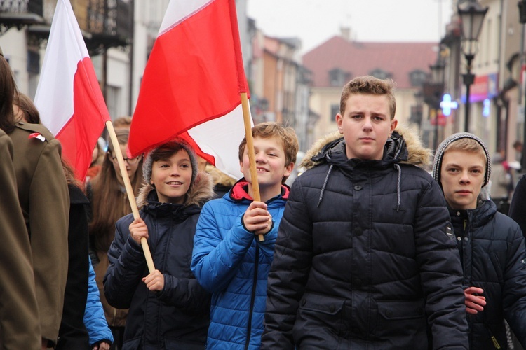 Marsz patriotyczny w Łowiczu