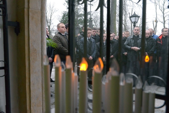 Modlitwa za zmarłych biskupów