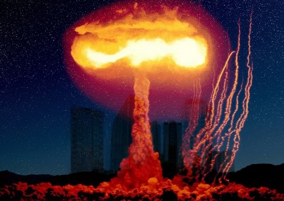 Papież: Broń nuklearna zagraża całemu rodzajowi ludzkiemu