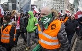 Tysiące flag pod hasłem "My chcemy Boga" 