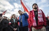 Tysiące flag pod hasłem "My chcemy Boga" 