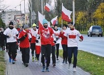 Uczestnicy biegu pokonali ulicami Płońska 7-kilometrową trasę