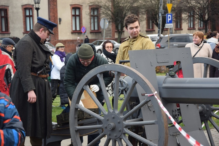 Rekonstrukcja bitwy pod Kostiuchnówką