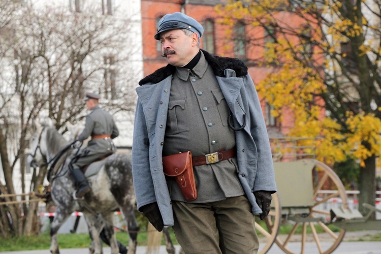 Widowisko batalistyczne "Za Polskę" w centrum Wrocławia