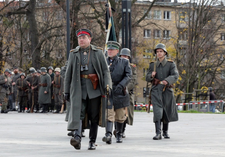 Widowisko batalistyczne "Za Polskę" w centrum Wrocławia