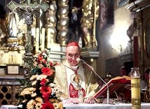 ▲	Kardynał wspomniał także błogosławieństwo, którego Jan Paweł II udzielił mu w ostatnich chwilach życia  – 1 kwietnia 2005 roku.