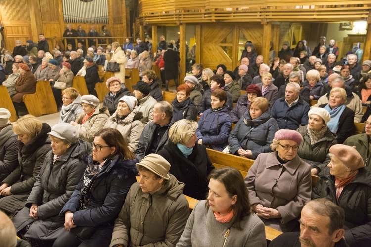 Dziękowali Matce Bożej w Śródborowie