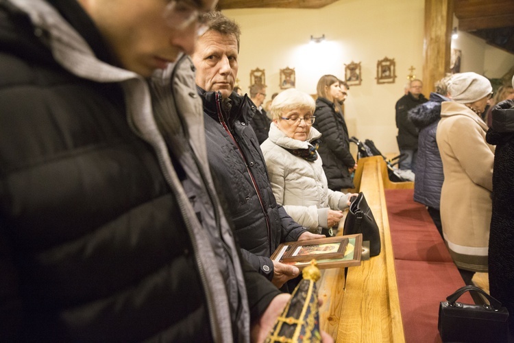 Dziękowali Matce Bożej w Śródborowie