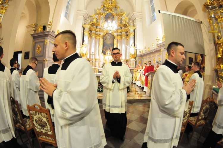 Msza św. i obłóczyny alumnów lubelskiego seminarium