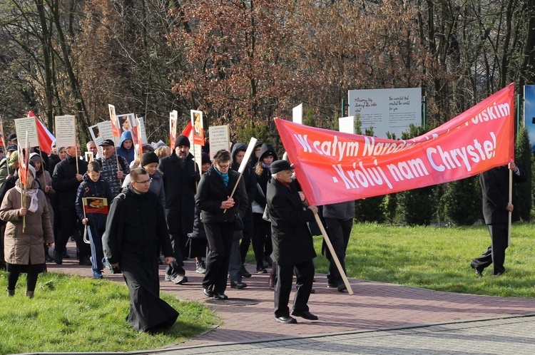 Rocznica proklamacji Jubileuszowego Aktu Przyjęcia Jezusa Chrystusa za Króla i Pana w Łagiewnikach