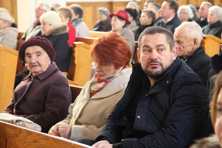 Poświęcenie organów i witraży w Mielcu-Rzochowie