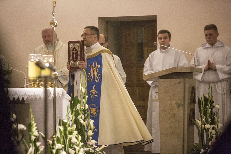 Ona ma władzę miłości. Jasnogórska Ikona w Otwocku na Ługach