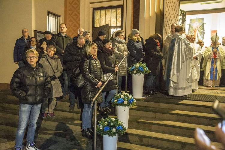 Ona ma władzę miłości. Jasnogórska Ikona w Otwocku na Ługach